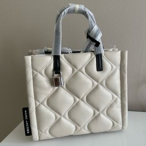 NEW Marc Jacobs Pillow Bag